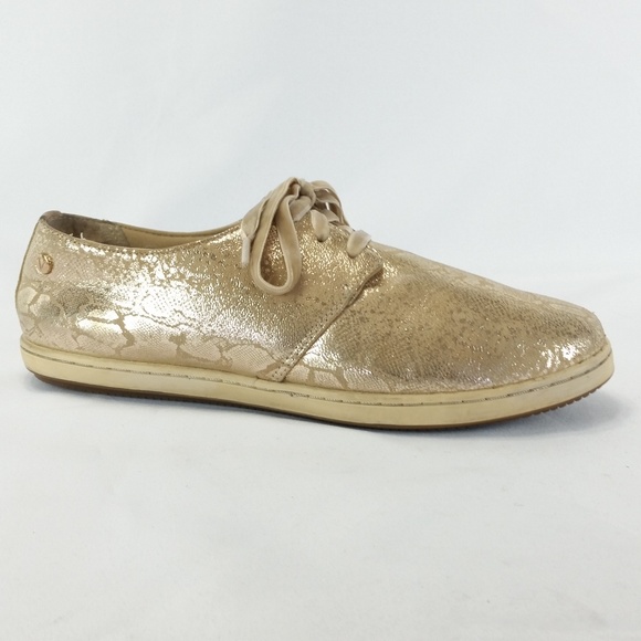 vionic snakeskin sneakers